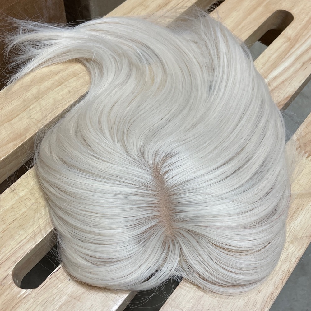 NWT 11” approx white vanilla blonde natural topper feather bangs #60 brand new - Picture 12 of 16